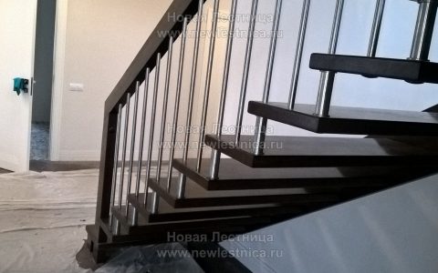 Лестница на больцах в Раменском